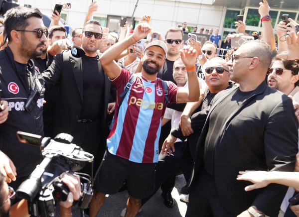 17 مليون يورو في الموسم طرابزون سبور يكشف تفاصيل عقد محمد صلاح