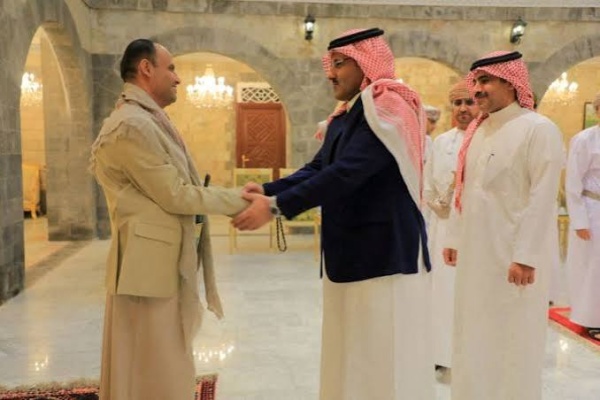 رئيس الاستخبارات السعودية ي قر بيد الحوثيين العليا باليمن مع ترتيب بلاده لجولة مفاوضات جديدة بوساطة إيرانية رئيس الاستخبارات السعودية ي قر بيد الحوثيين العليا باليمن مع ترتيب بلاده لجولة مفاوضات جديدة بوساطة إيرانية
