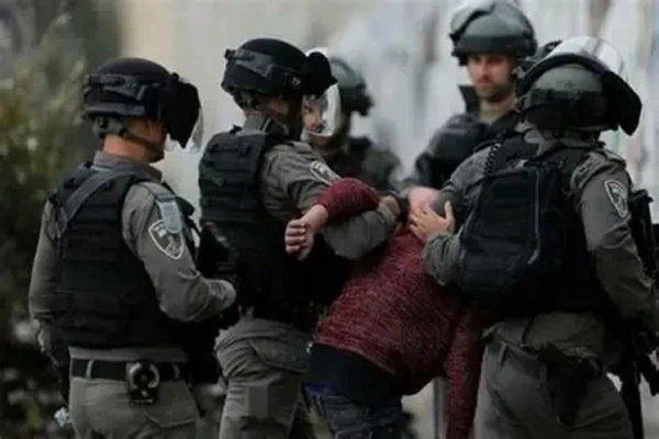 اعلام الاسرى العدو الاسرائيلي يعتقل ستة فلسطينيين في الضفة اعلام الاسرى العدو الاسرائيلي يعتقل ستة فلسطينيين في الضفة