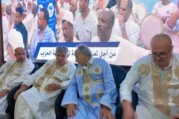 البام بزاكورة ينتقد تهميش الإقليم البام بزاكورة ينتقد تهميش الإقليم