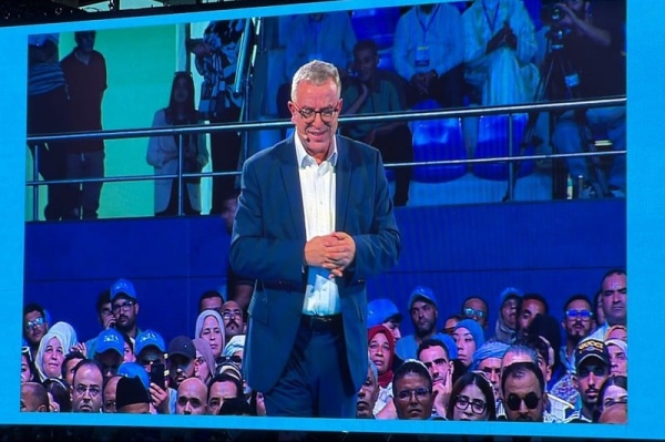 أوجار يرد على لقجع انظروا إلى ملامح الفراقشية بجانب الوزير أوجار يرد على لقجع انظروا إلى ملامح الفراقشية بجانب الوزير