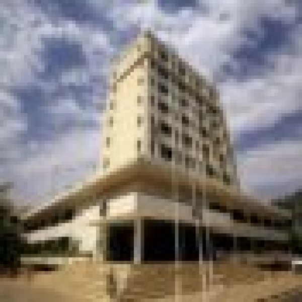 قبل ساعات من تطبيقها السودان يرفض العقوبات الأميركية قبل ساعات من تطبيقها السودان يرفض العقوبات الأميركية