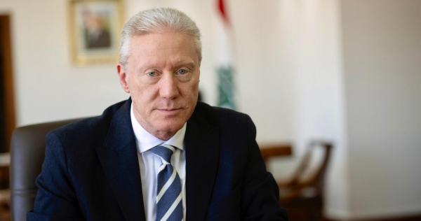 رجي يحمل ملف تجريم المقاومة إلى مجلس وزراء الخارجية العرب ويتجاهل جرائم الاحتلال