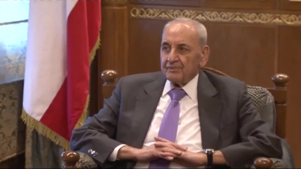 الرئيس بري تابع الأوضاع العامة والمستجدات واستقبل اللجنة المنبثقة عن القمة الروحية والمبعوث الفرنسي والسفير الأميريكي