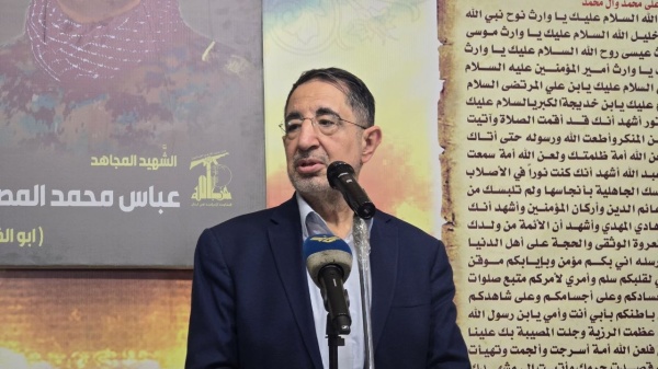 النائب حسين الحاج حسن من يظن أنه يستطيع استضعاف المقاومة فهو واهم النائب حسين الحاج حسن من يظن أنه يستطيع استضعاف المقاومة فهو واهم