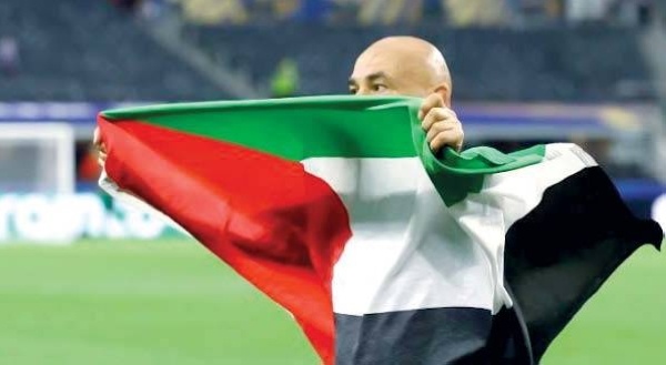 فرحة حسام حسن ت شعل الجدل وتأهل المغرب وفرنسا إلى ربع نهائي المونديال يثير ردود فعل واسعة فرحة حسام حسن ت شعل الجدل وتأهل المغرب وفرنسا إلى ربع نهائي المونديال يثير ردود فعل واسعة