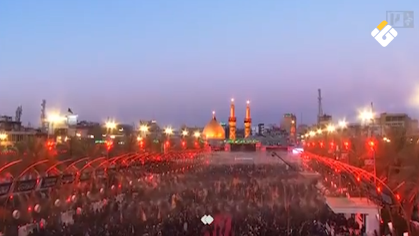 فيديو مشاهد من بين الحرمين لأبناء الشعب العراقي خلال انتظارهم وصول نعش الإمام الشهيد الخامنئي للبدء بمراسم تشييعه فيديو مشاهد من بين الحرمين لأبناء الشعب العراقي خلال انتظارهم وصول نعش الإمام الشهيد الخامنئي للبدء بمراسم تشييعه