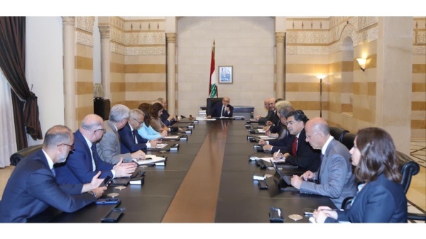 الوزير مرقص بعد الاجتماع الوزاري ب حثت موضوعات تتعلق بعودة الأهالي إلى الجنوب واتصالات لوقف التفجيرات الإسرائيلية الوزير مرقص بعد الاجتماع الوزاري ب حثت موضوعات تتعلق بعودة الأهالي إلى الجنوب واتصالات لوقف التفجيرات الإسرائيلية