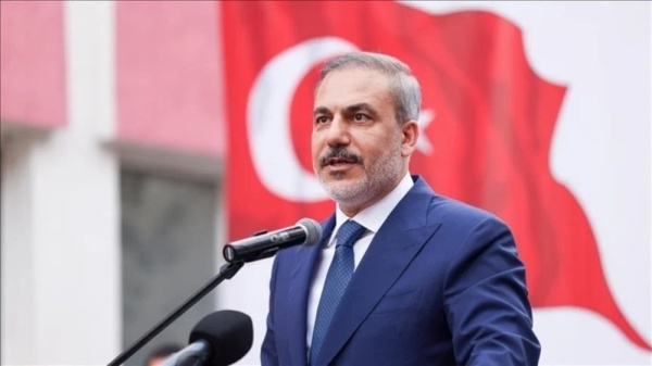 فيدان تركيا أبلغت روسيا وأوكرانيا بضرورة إعلان وقف مؤقت للهجمات في البحر الأسود