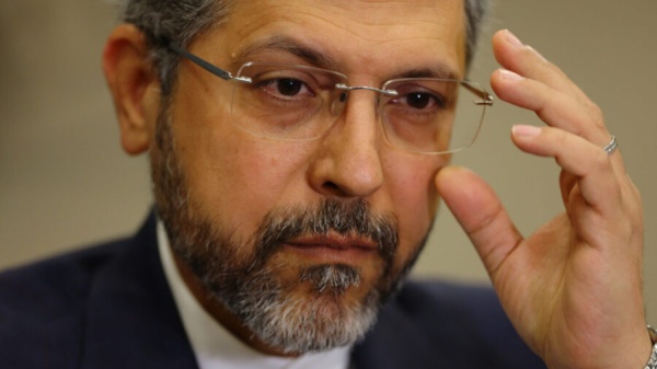 طهران ت عد مئات الوثائق الدولية بشأن عمليات الاغتيال الجديدة طهران ت عد مئات الوثائق الدولية بشأن عمليات الاغتيال الجديدة