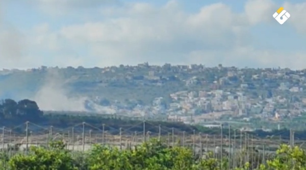 بالفيديو قصف مدفعي إسرائيلي يستهدف بلدة المنصوري جنوب لبنان بالفيديو قصف مدفعي إسرائيلي يستهدف بلدة المنصوري جنوب لبنان