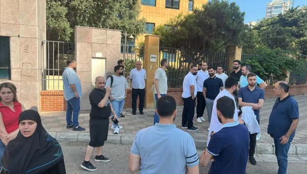 الحراك المطالب بإلغاء امتحان الأوسكي يعلن سلسلة خطوات احتجاجية الحراك المطالب بإلغاء امتحان الأوسكي يعلن سلسلة خطوات احتجاجية