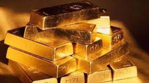الذهب يسجل أدنى مستوياته منذ أكثر من 3 أسابيع