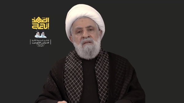 الشيخ نعيم قاسم يحي ي صمود أهالي الجنوب ويبش ر بمشروع للإيواء ويطالب السلطة بتحم ل مسؤولياتها