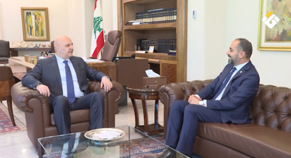 الرئيس عون يبحث مع زواره آخر التطورات وملف مساكن الجيش في بعبدا الرئيس عون يبحث مع زواره آخر التطورات وملف مساكن الجيش في بعبدا