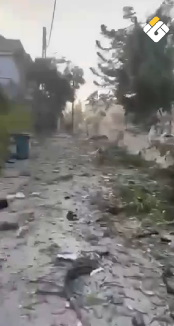 بالفيديو مشاهد من بلدة دير الزهراني جنوبي لبنان بعد عدوان إسرائيلي استهدف مبنى مهدد ا فجر اليوم