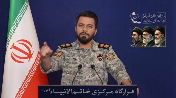 مقر خاتم الأنبياء استهداف البنى التحتية سيقابله رد أشد والتدخل الأمريكي في مضيق هرمز خط أحمر مقر خاتم الأنبياء استهداف البنى التحتية سيقابله رد أشد والتدخل الأمريكي في مضيق هرمز خط أحمر