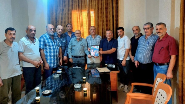لجنة الأسير سكاف زارت مقر اللجنة الشعبية بمخيم نهر البارد لمساندة الشعب الفلسطيني وأبناء الجنوب لجنة الأسير سكاف زارت مقر اللجنة الشعبية بمخيم نهر البارد لمساندة الشعب الفلسطيني وأبناء الجنوب