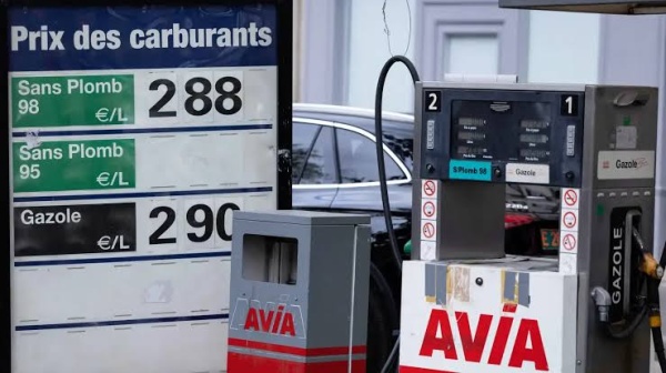 أمريكا تطلب 120 مليون برميل ديزل من أوروبا وتهدد بالحظر