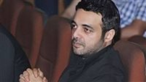 مش بسعى لده عمرو محمود ياسين يكشف موقفه من التعاون مع أحمد العوضي
