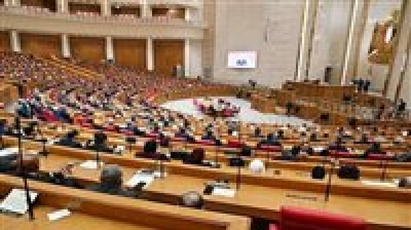 الحبس والغرامة عقوبات رادعة حال إيواء الأجانب بغير إخطار وفقا للقانون