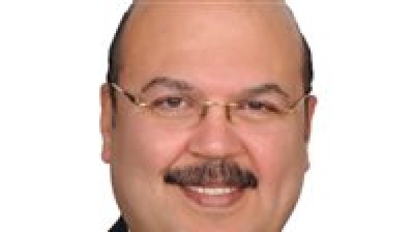النائب ميشيل الجمل تطوير الصناعة وتوطين الإنتاج مفتاح زيادة الصادرات ونحتاج إلى دعم أكبر للتنمية بالصعيد