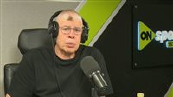 أحمد شوبير يكشف تطورات الحالة الصحية للناقد حسن المستكاوي أحمد شوبير يكشف تطورات الحالة الصحية للناقد حسن المستكاوي