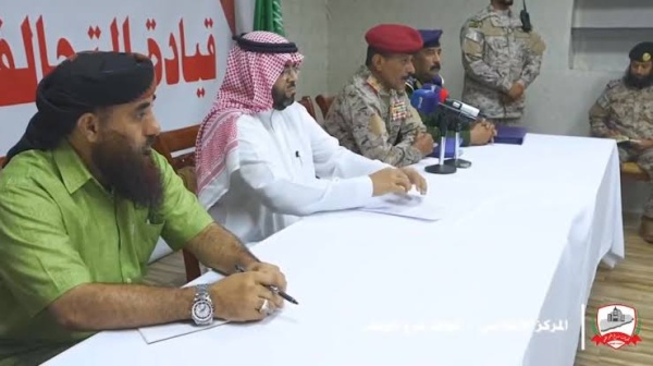 احتجاب للصبيحي وشكري يحاول إقناع السلفيين بمواصلة القتال بتعز مع تمرد القبائل احتجاب للصبيحي وشكري يحاول إقناع السلفيين بمواصلة القتال بتعز مع تمرد القبائل