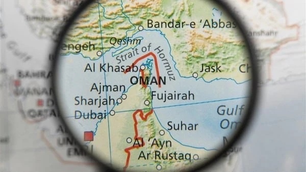 إيران تعلن إغلاق مضيق هرمز بشكل كامل أمام جميع السفن إيران تعلن إغلاق مضيق هرمز بشكل كامل أمام جميع السفن