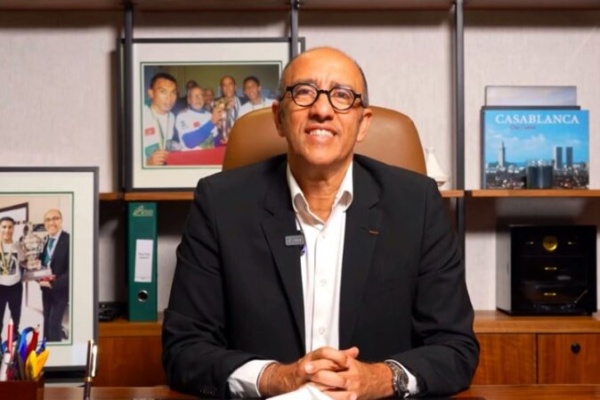 الرجاء الرياضي يعتمد غلافا ماليا خاصا بالميركاتو الصيفي ويؤكد التعاقدات وفق رؤية مدروسة الرجاء الرياضي يعتمد غلافا ماليا خاصا بالميركاتو الصيفي ويؤكد التعاقدات وفق رؤية مدروسة