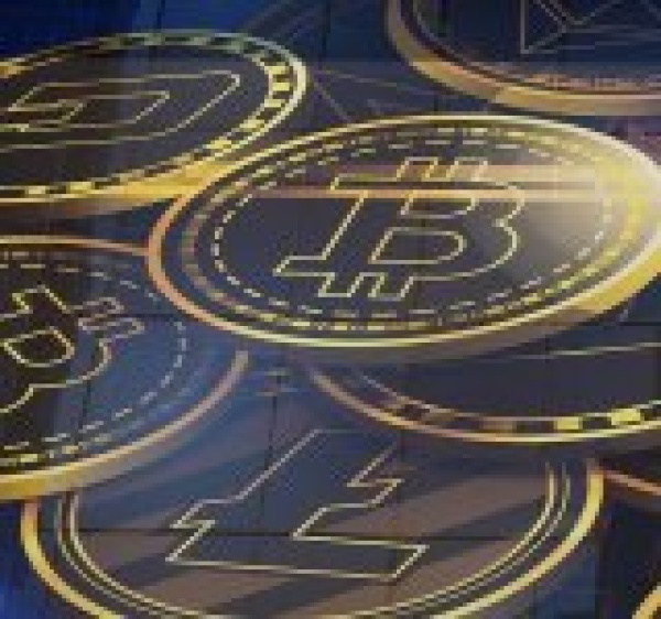 بتكوين تتجاوز 80 ألف دولار