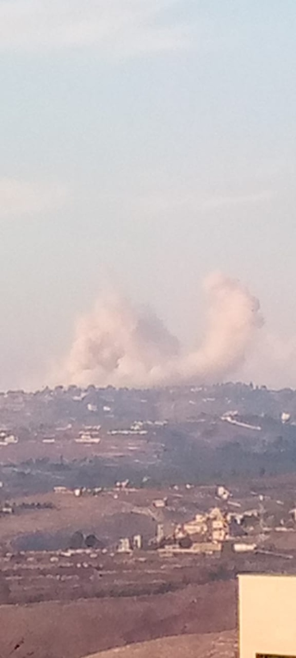بالصورة تفجير نفذه العدو في بلدة مركبا بالصورة تفجير نفذه العدو في بلدة مركبا