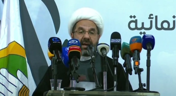 الشيخ دعموش لا فرق بين المتنافسين على السلطة في الكيان ولن نسمح بالتفريط بحبة تراب من ارضنا الشيخ دعموش لا فرق بين المتنافسين على السلطة في الكيان ولن نسمح بالتفريط بحبة تراب من ارضنا
