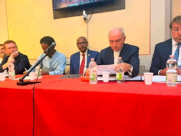 السودان يبحث توسيع الاستجابة الإنسانية لتفعيل المسارات الأغاثية السودان يبحث توسيع الاستجابة الإنسانية لتفعيل المسارات الأغاثية
