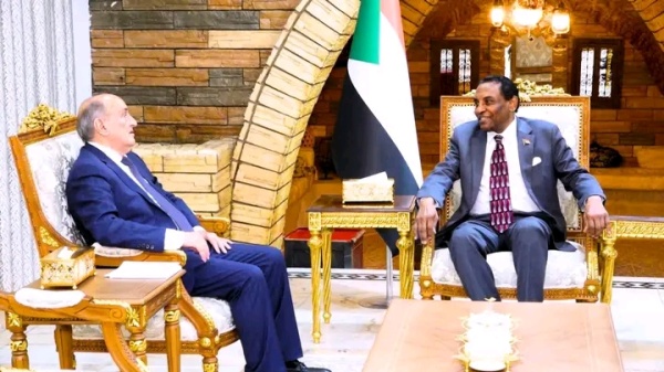 لقاء رفيع بين رئيس الوزراء ومبعوث الاتحاد الأفريقي