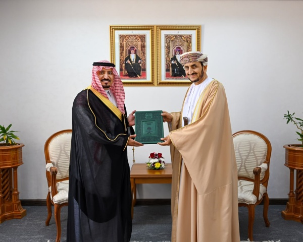 جلالة السلطان يتلقى رسالة خطية من ولي العهد السعودي جلالة السلطان يتلقى رسالة خطية من ولي العهد السعودي