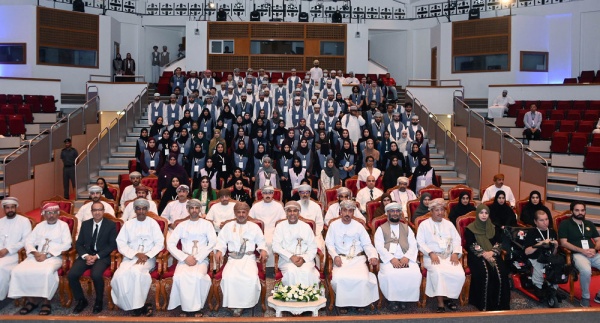 انطلاق مسابقة ع مان الجامعية للبرمجة 2026 بمشاركة 48 فريق ا و144 متسابق ا
