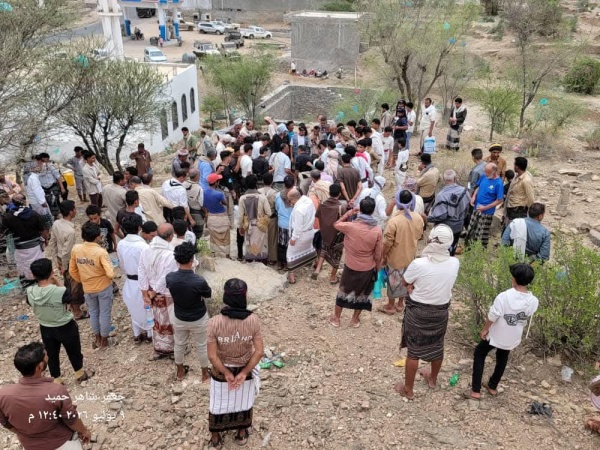 لحج تشييع شاب قتل برصاص جندي في نقطة عسكرية بالقبيطة