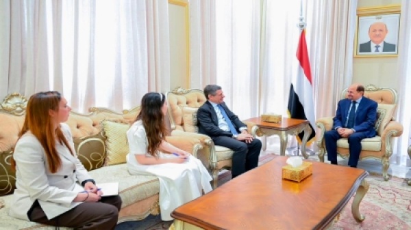 اليمن واشنطن تؤكد استمرار دعمها للحكومة مع انتهاء مهام سفيرها