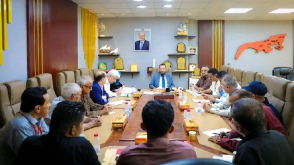 اليمن عدن تبحث تطوير قطاع السياحة وتعزيز الإيرادات والحد من التهرب الضريبي اليمن عدن تبحث تطوير قطاع السياحة وتعزيز الإيرادات والحد من التهرب الضريبي