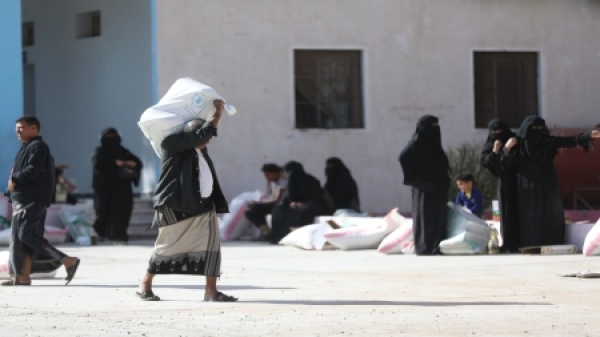 اليمن دعم أكثر من 5 ملايين شخص بمساعدات منقذة للحياة في الثلث الأول هذا العام اليمن دعم أكثر من 5 ملايين شخص بمساعدات منقذة للحياة في الثلث الأول هذا العام