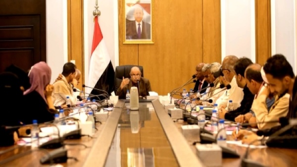 اليمن مكونات حضرموت السياسية تشترط التنفيذ المتزامن لحقوق المحافظة مع استئناف تصدير النفط اليمن مكونات حضرموت السياسية تشترط التنفيذ المتزامن لحقوق المحافظة مع استئناف تصدير النفط
