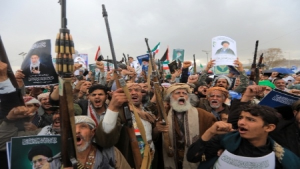 طهران لا يحتمل حلا عسكريا إيران تعلق على التصعيد بين الحوثي والسعودية