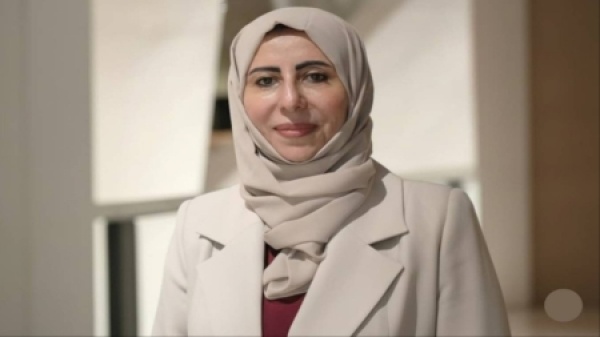 اليمن وزيرة الخارجية تقول ان الحوثيين يسعون لاستنساخ النموذج الإيراني في باب المندب