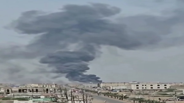 تحديث 37 قتيل ا وجريح ا في هجوم للحوثيين على المخا والحكومة اليمنية تتعهد بحماية الموانئ فيما يتسع التصعيد إلى تعز والضالع تحديث 37 قتيل ا وجريح ا في هجوم للحوثيين على المخا والحكومة اليمنية تتعهد بحماية الموانئ فيما يتسع التصعيد إلى تعز والضالع