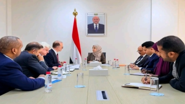 اليمن وزيرة الخارجية تبحث في عدن مع اليونيسيف تعزيز التعاون والاستجابة الإنسانية