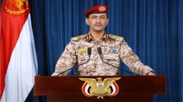 اليمن الحوثيون يعلنون استهداف 8 ناقلات نفط سعودية ومنع عبور العشرات بالبحر الأحمر