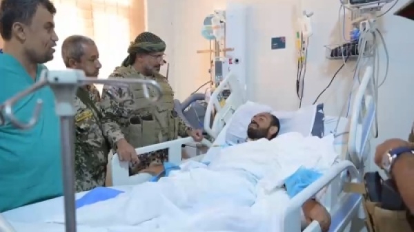 اليمن طارق صالح يقول إن القوات الحكومية كسرت مخططا إيرانيا للسيطرة على باب المندب