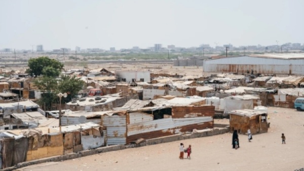 اليمن الغذاء العالمي ي علن احتياجه إلى 274 مليون دولار لمواصلة تقديم المساعدات الإنسانية اليمن الغذاء العالمي ي علن احتياجه إلى 274 مليون دولار لمواصلة تقديم المساعدات الإنسانية