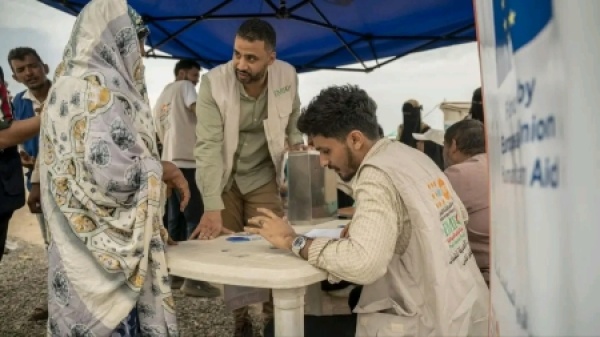 اليمن الأمم المتحدة تقول إن 2700 امرأة حامل بين 120 ألف نازح في غرب البلاد و300 قد يلدن خلال أسبوعين اليمن الأمم المتحدة تقول إن 2700 امرأة حامل بين 120 ألف نازح في غرب البلاد و300 قد يلدن خلال أسبوعين